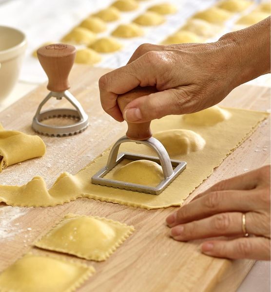 Набір штампів Marcato Ravioli Stamp Kit (Round 58мм + Square 58мм) SC-KIT01-CLS фото