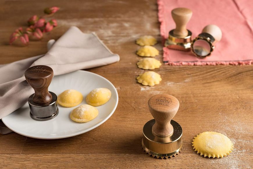 Штамп для равіолі Квітка Marcato Ravioli Flower &mdash; 50мм Pale Gold, Бук ST-F50-PGO фото