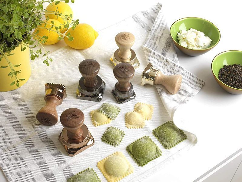 Квадратний штамп для равіолі Marcato Ravioli Square &mdash; 60x60мм Pale Gold, Бук ST-Q60-PGO фото