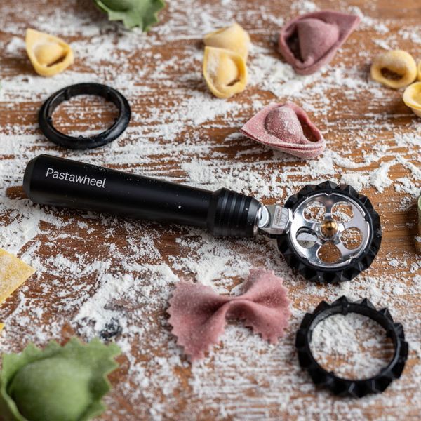 Ніж для тіста Marcato Pastawheel Black PW-NER фото