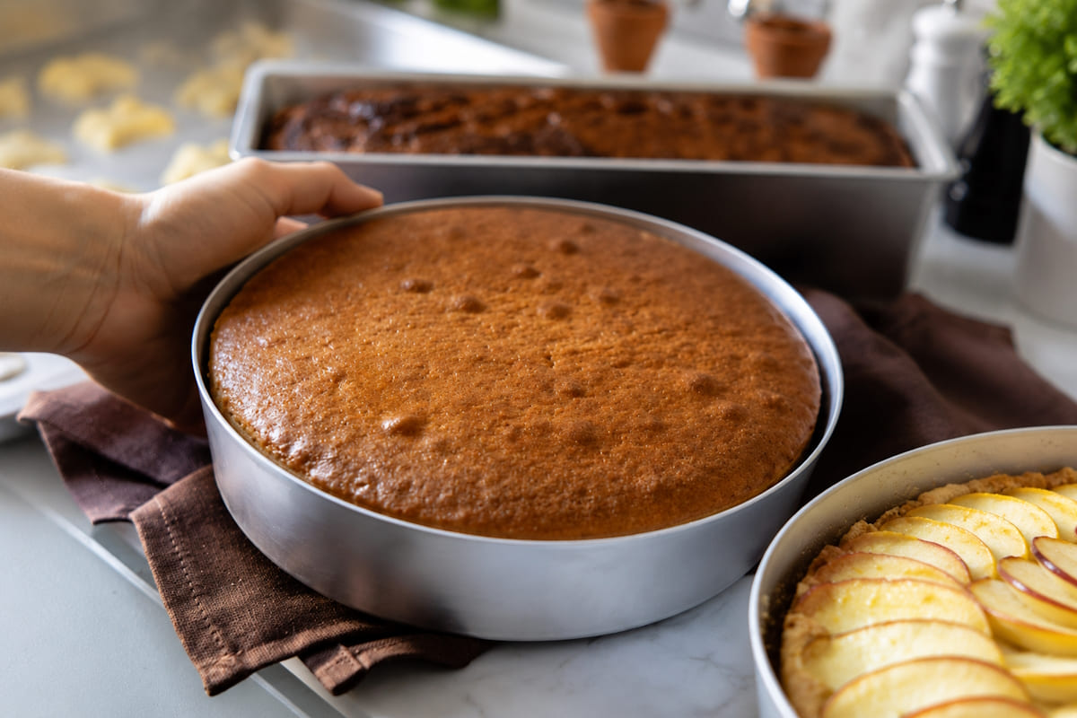 Форма для бісквіта Marcato Round Cake Pan — 24 см
