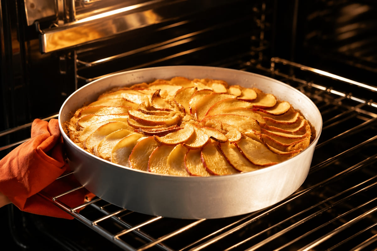Велика форма Marcato Round Cake Pan — 28 см