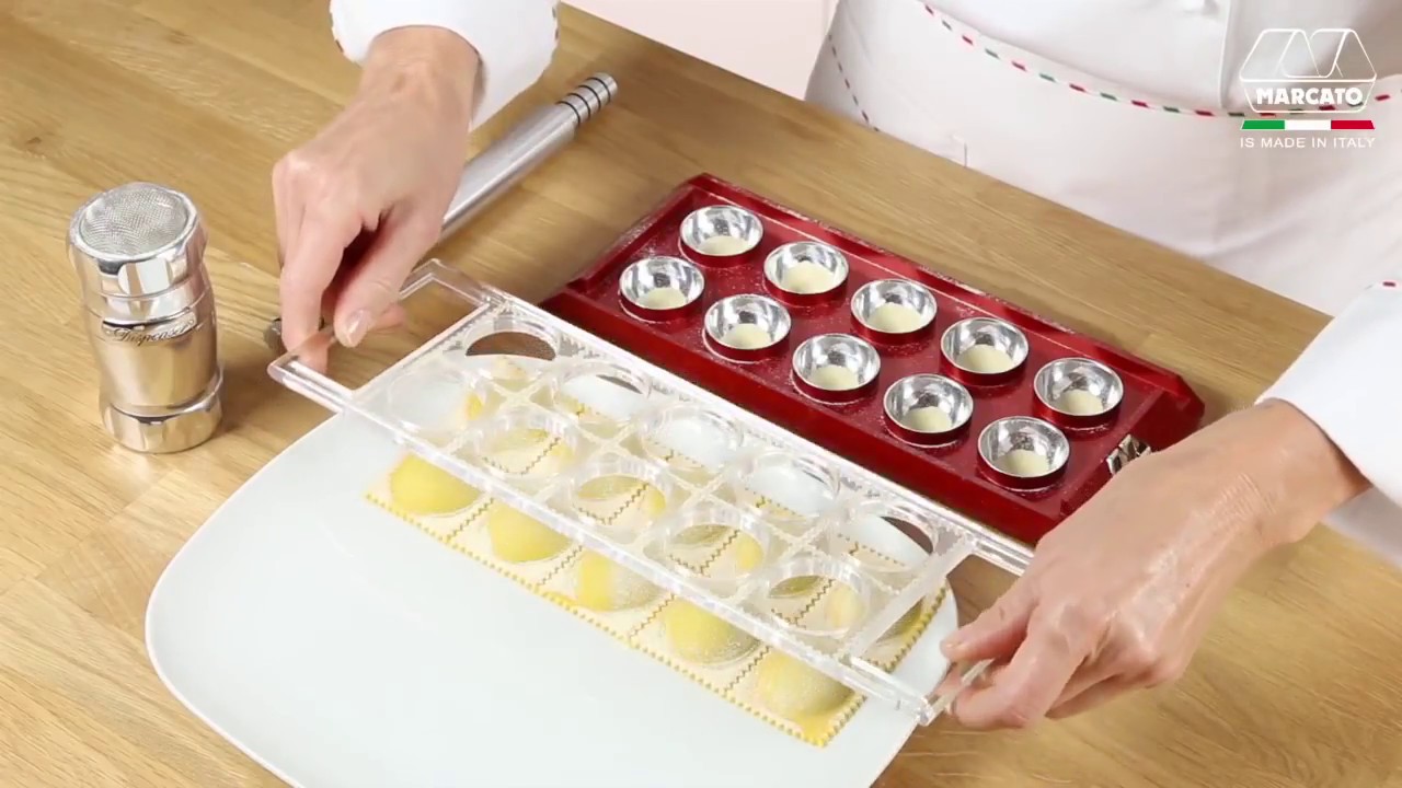 Marcato Ravioli Tablet Red